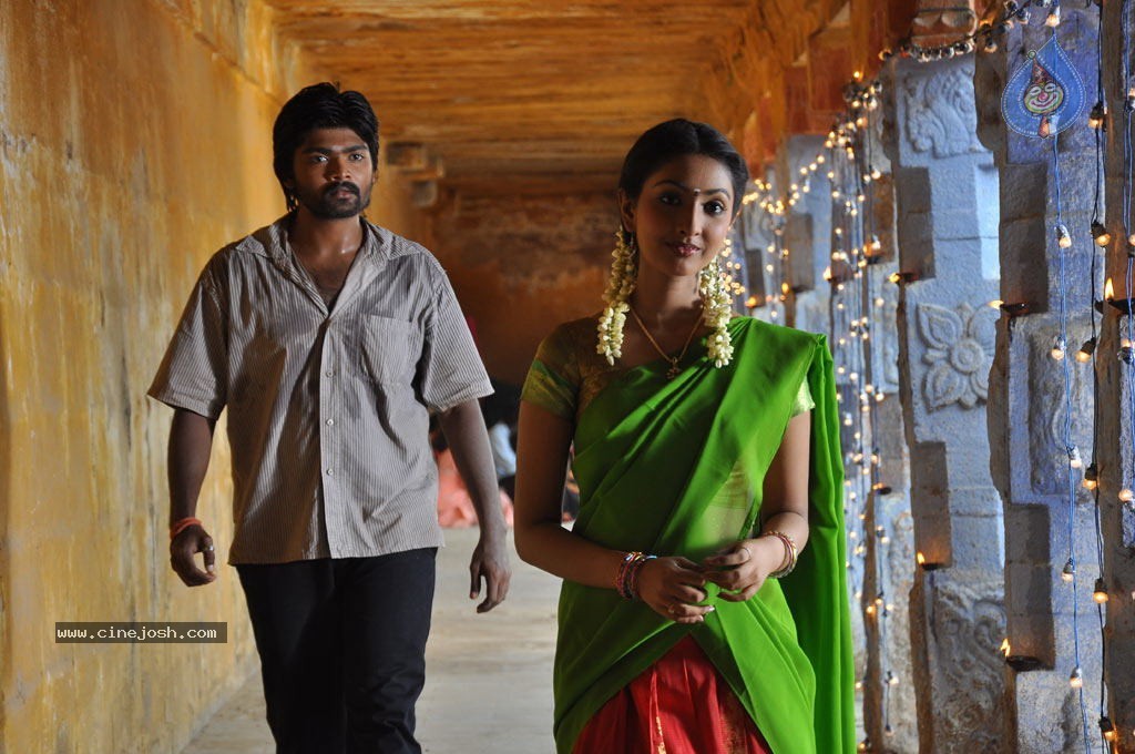 Vavwal Pasanga Tamil Movie Stills - 51 / 72 photos