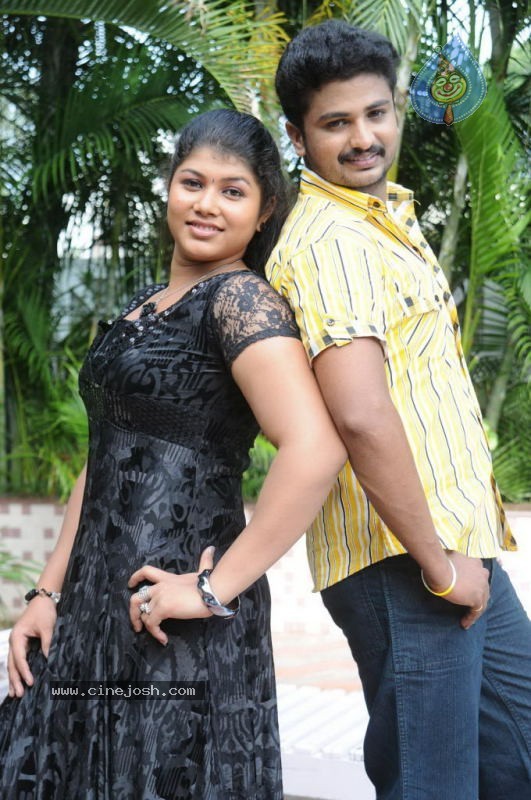 Vazhi Vidu Kanne Vazhi Vidu Movie Stills - 24 / 37 photos