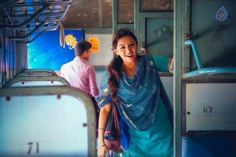 Vedalam Tamil Film Photos - 35 / 47 photos