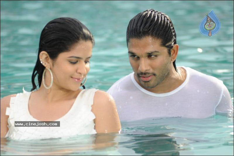 Vedam Movie Song Stills - 7 / 28 photos