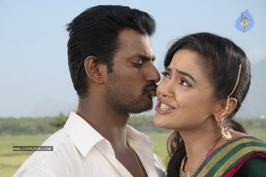 Vedi Tamil Movie Stills  - 1 / 53 photos