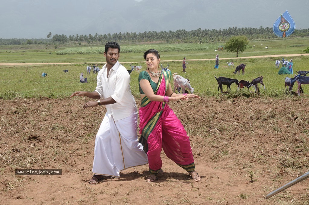 Vedi Tamil Movie Stills  - 6 / 53 photos