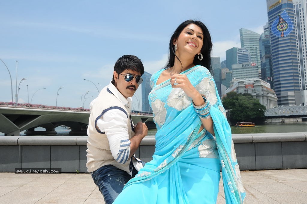 Veediki Dookudekkuva Movie Stills - 16 / 42 photos