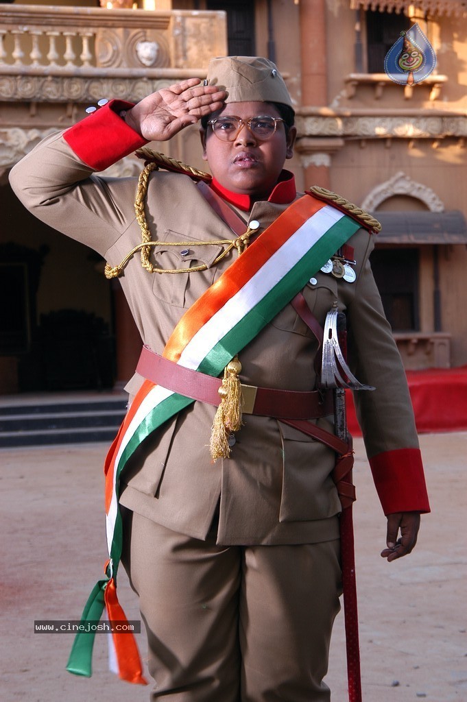 Veedu Theda Movie New Stills - 56 / 72 photos