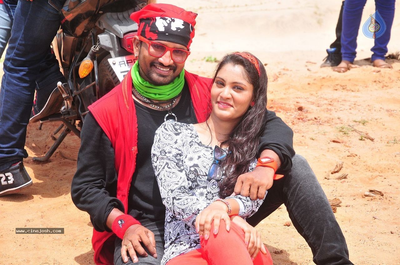 Veelaithe Premiddam Movie Stills - 39 / 44 photos