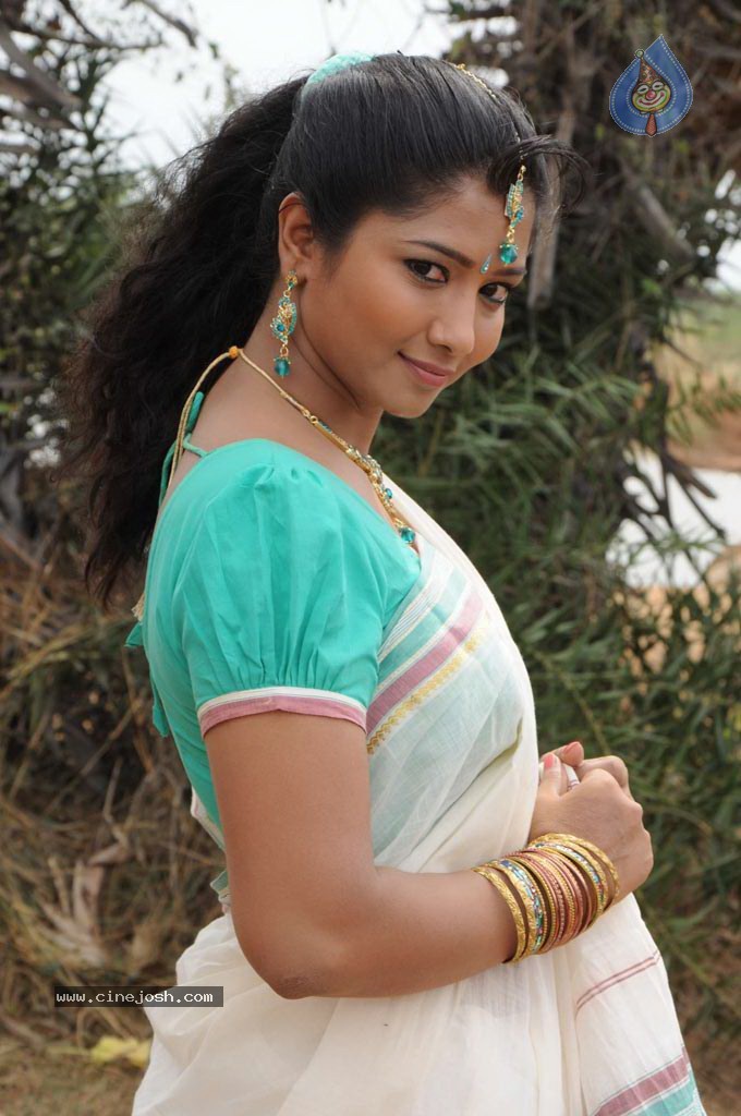 Veeran Muthu Raku Tamil Movie Stills - 21 / 35 photos