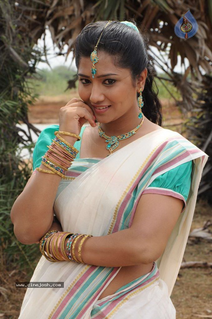 Veeran Muthu Raku Tamil Movie Stills - 24 / 35 photos