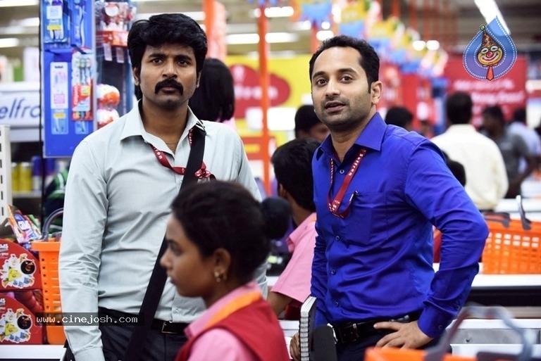 Velaikkaran Tamil Film Photos - 5 / 21 photos