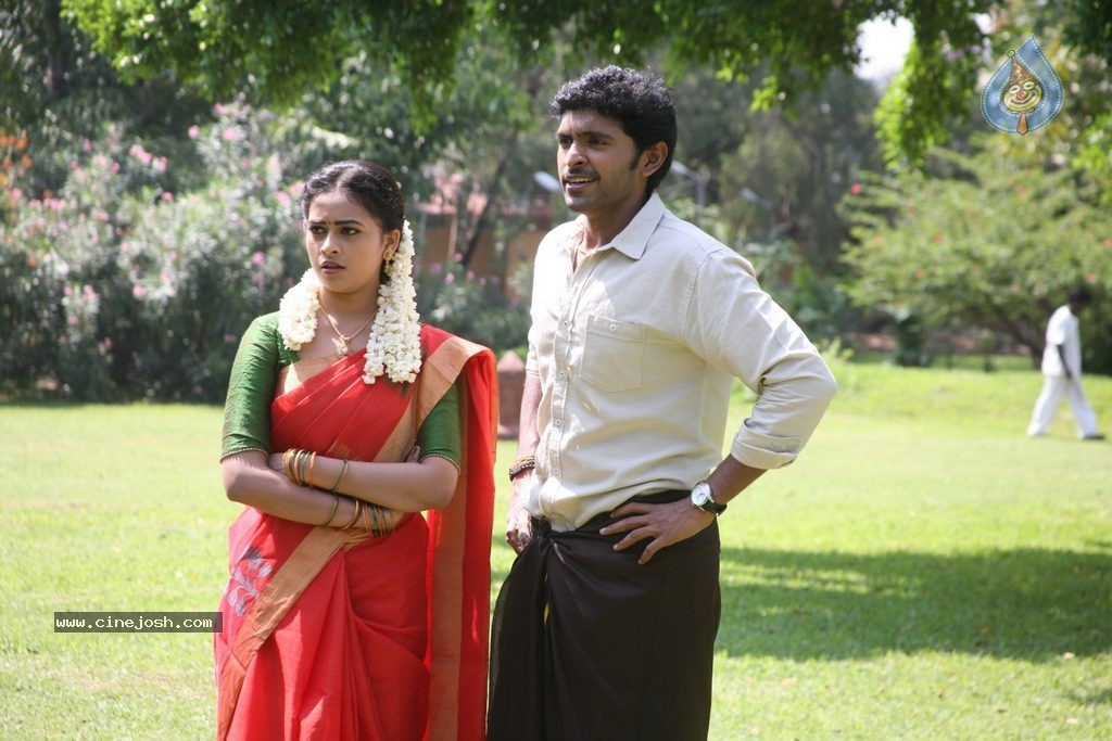 Vellakkara Durai Tamil Movie Gallery - 52 / 68 photos