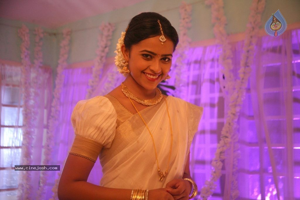 Vellakkara Durai Tamil Movie Gallery - 60 / 68 photos