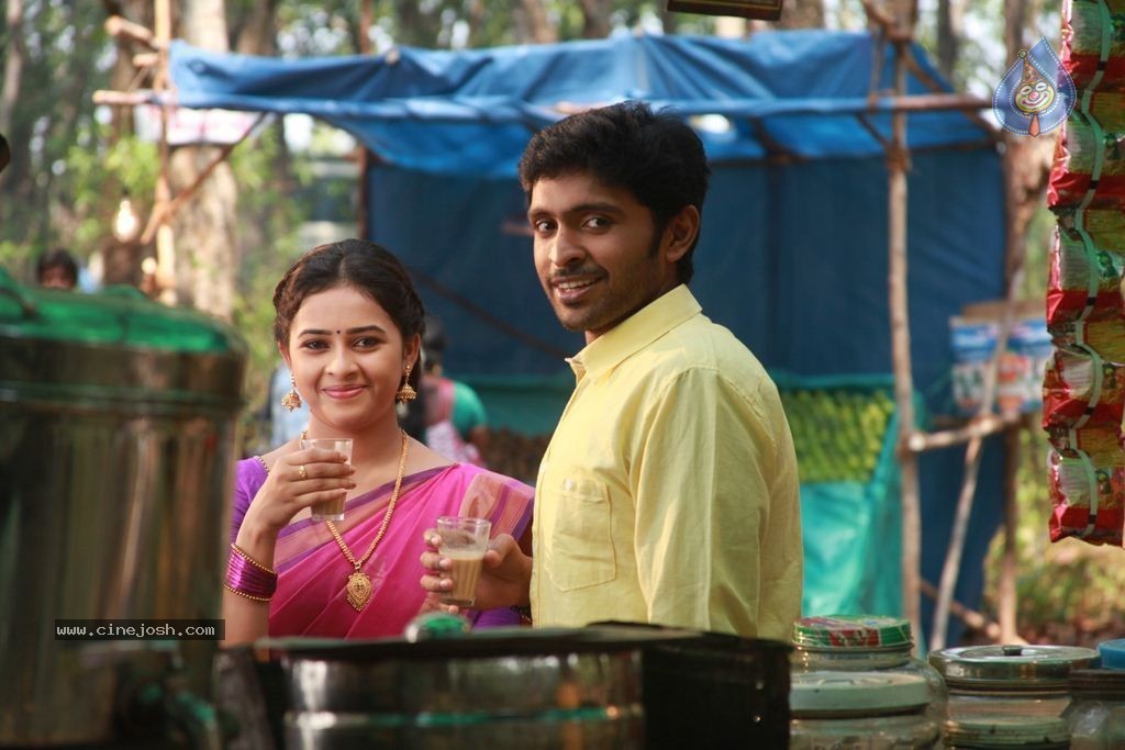 Vellakkara Durai Tamil Movie Stills - 8 / 42 photos