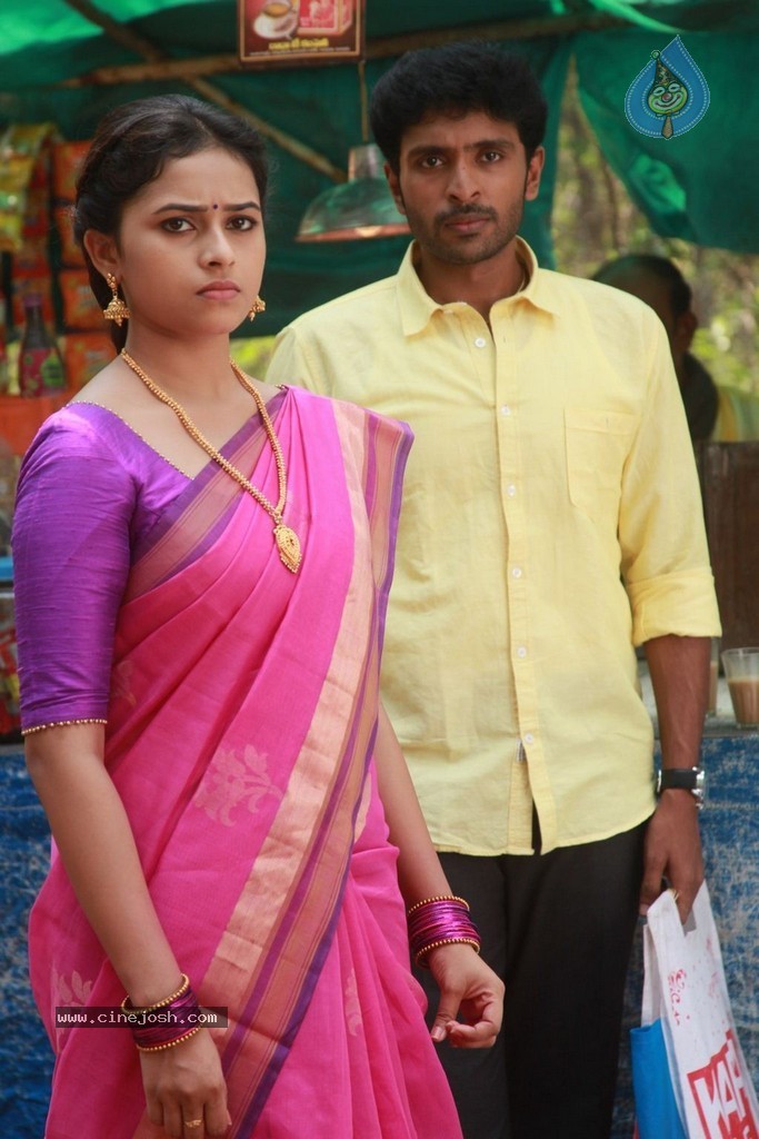 Vellakkara Durai Tamil Movie Stills - 22 / 42 photos