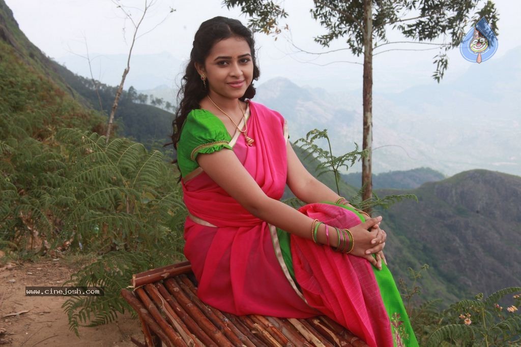 Vellakkara Durai Tamil Movie Stills - 36 / 42 photos