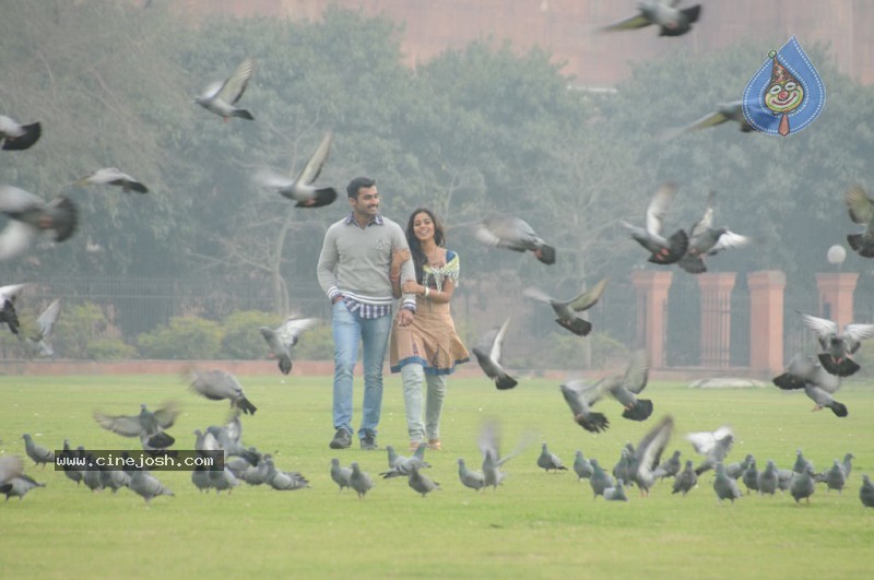 Vellore Mavattam Tamil Movie Stills  - 25 / 49 photos
