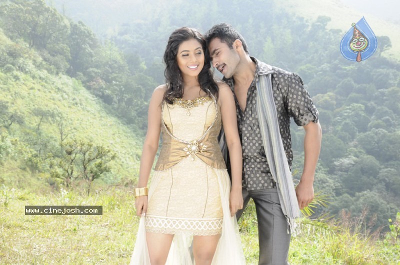 Vellore Mavattam Tamil Movie Stills  - 31 / 49 photos