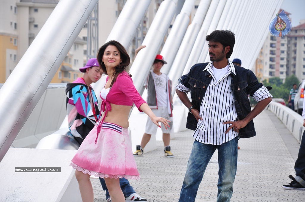 Venghai Tamil Movie Stills - 38 / 47 photos