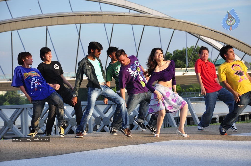 Venghai Tamil Movie Stills - 41 / 47 photos