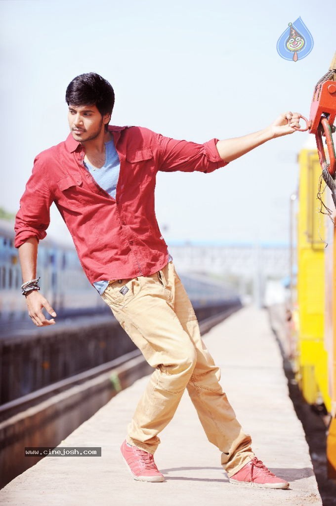 Venkatadri Express Movie Stills n Walls - 53 / 111 photos