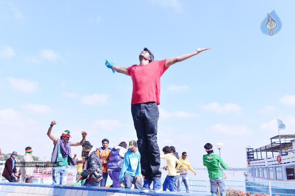 Venkatadri Express Movie Stills n Walls - 65 / 111 photos