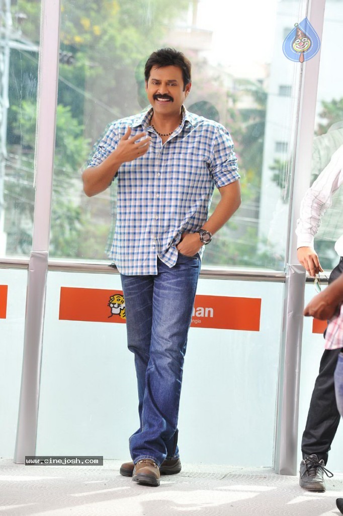 Venkatesh Stills in SVSC Movie - 5 / 13 photos