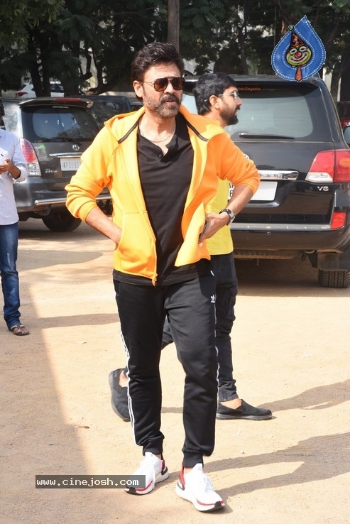 Venky Mama Movie Press Meet - 30 / 38 photos