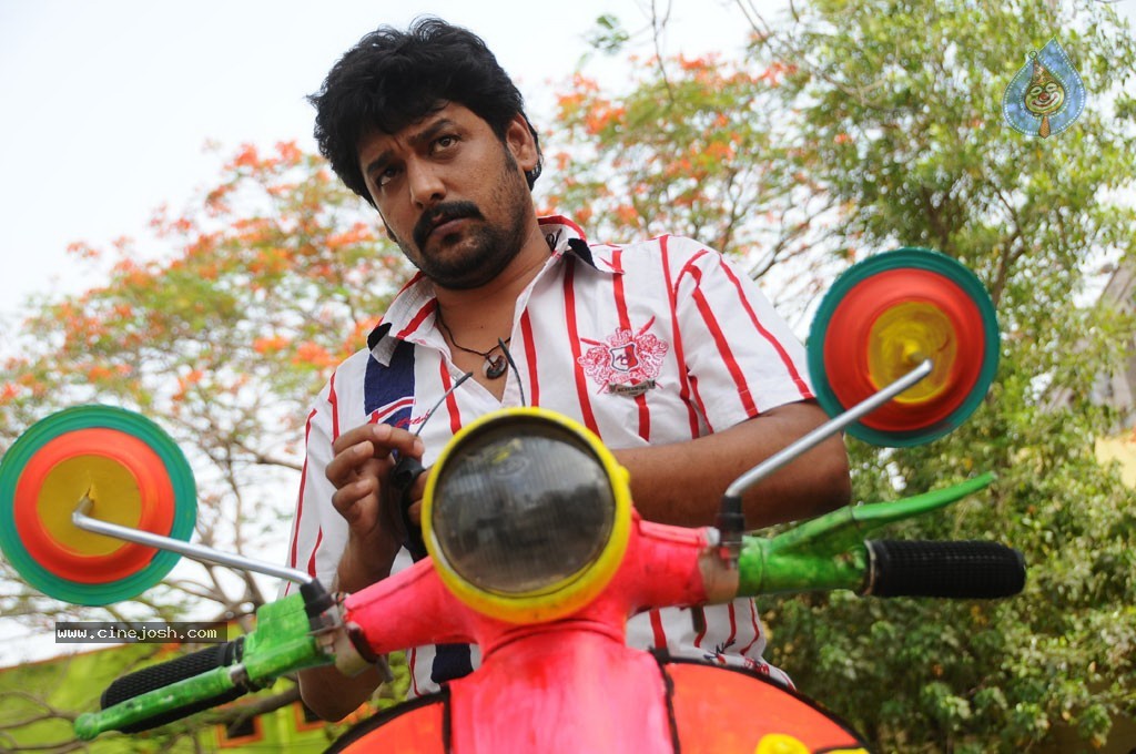 Venmegam Tamil Movie Stills - 30 / 38 photos
