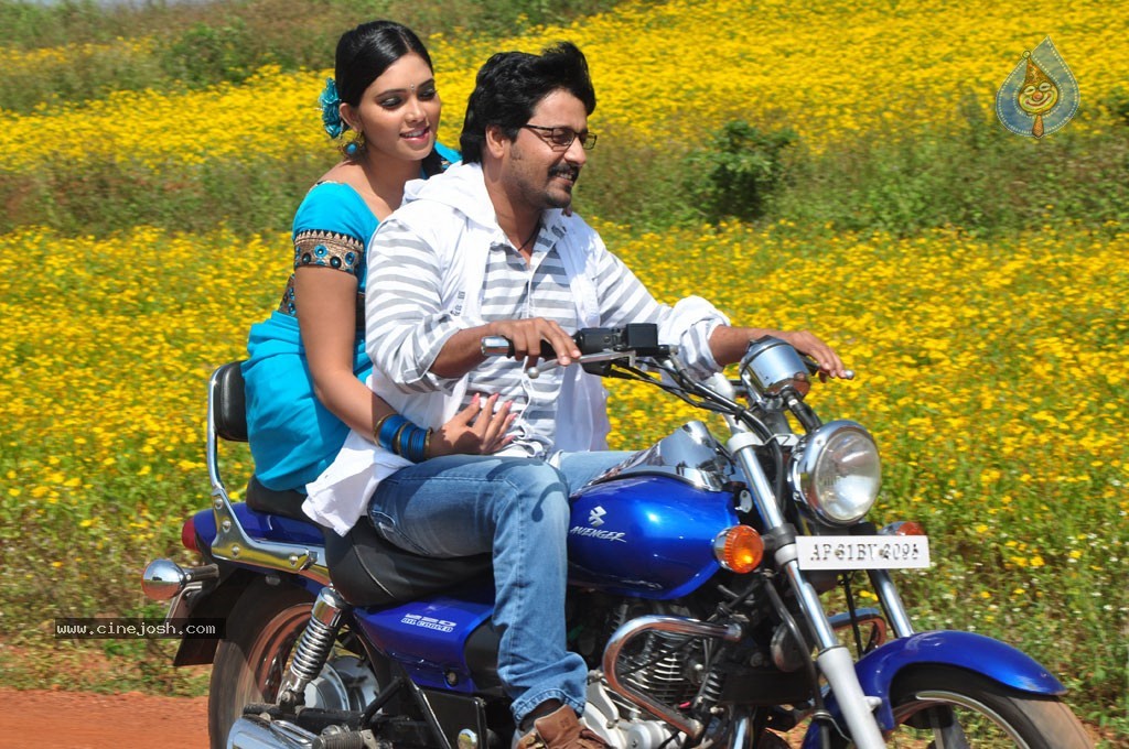 Venmegam Tamil Movie Stills - 34 / 38 photos