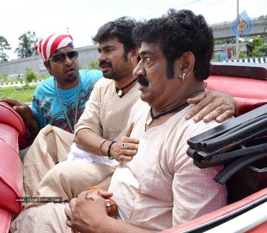 Vennela One and Half Movie Stills - 5 / 27 photos