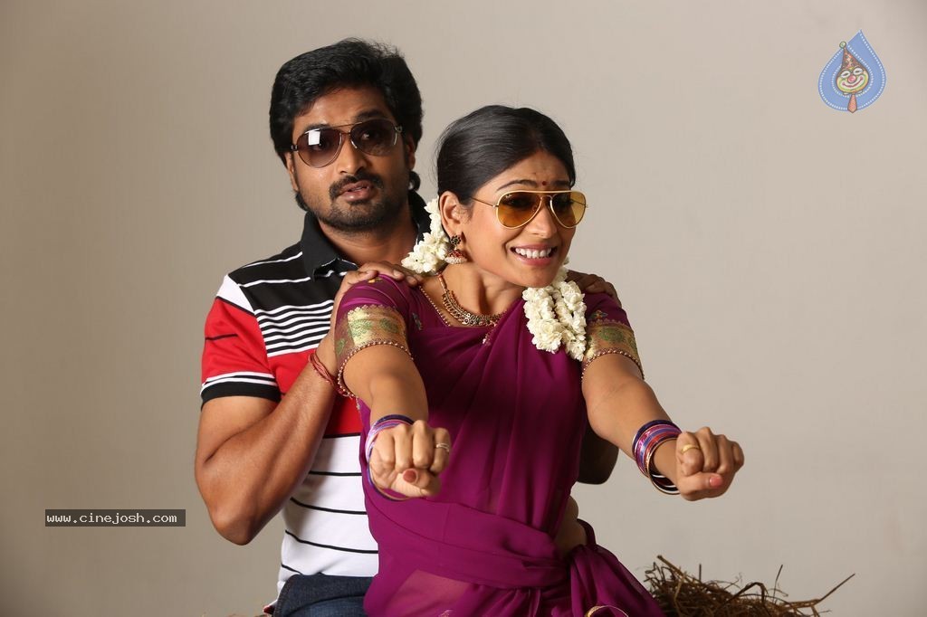 Vennila Veedu Tamil Movie Stills - 13 / 54 photos