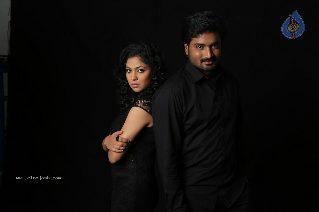 Vennila Veedu Tamil Movie Stills - 24 / 54 photos