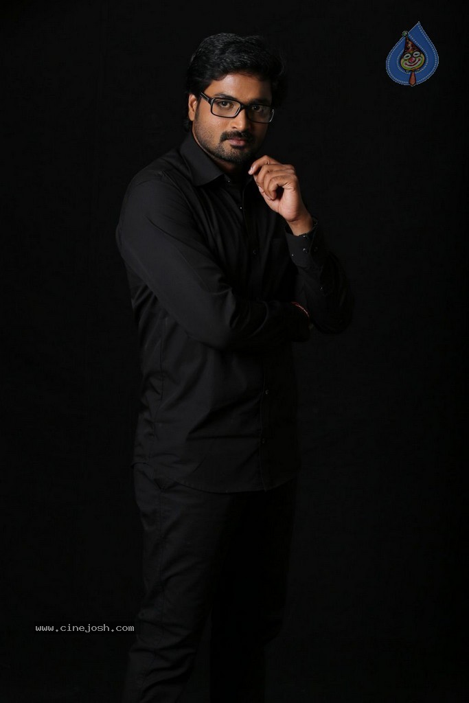 Vennila Veedu Tamil Movie Stills - 36 / 54 photos