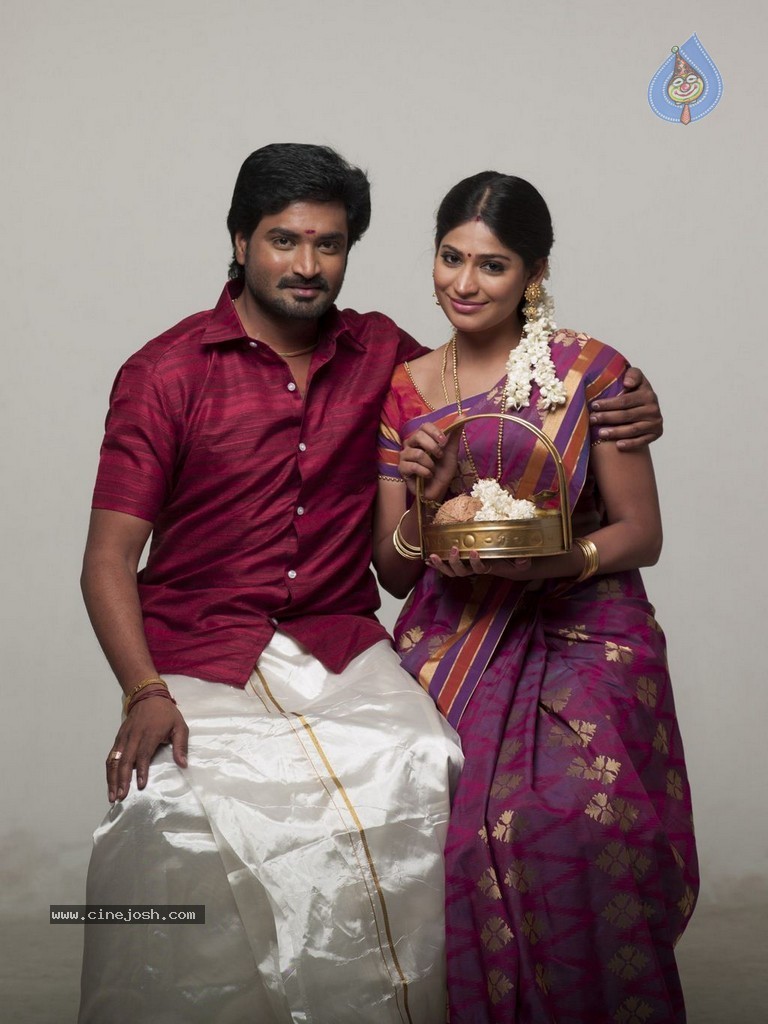 Vennila Veedu Tamil Movie Stills - 40 / 54 photos