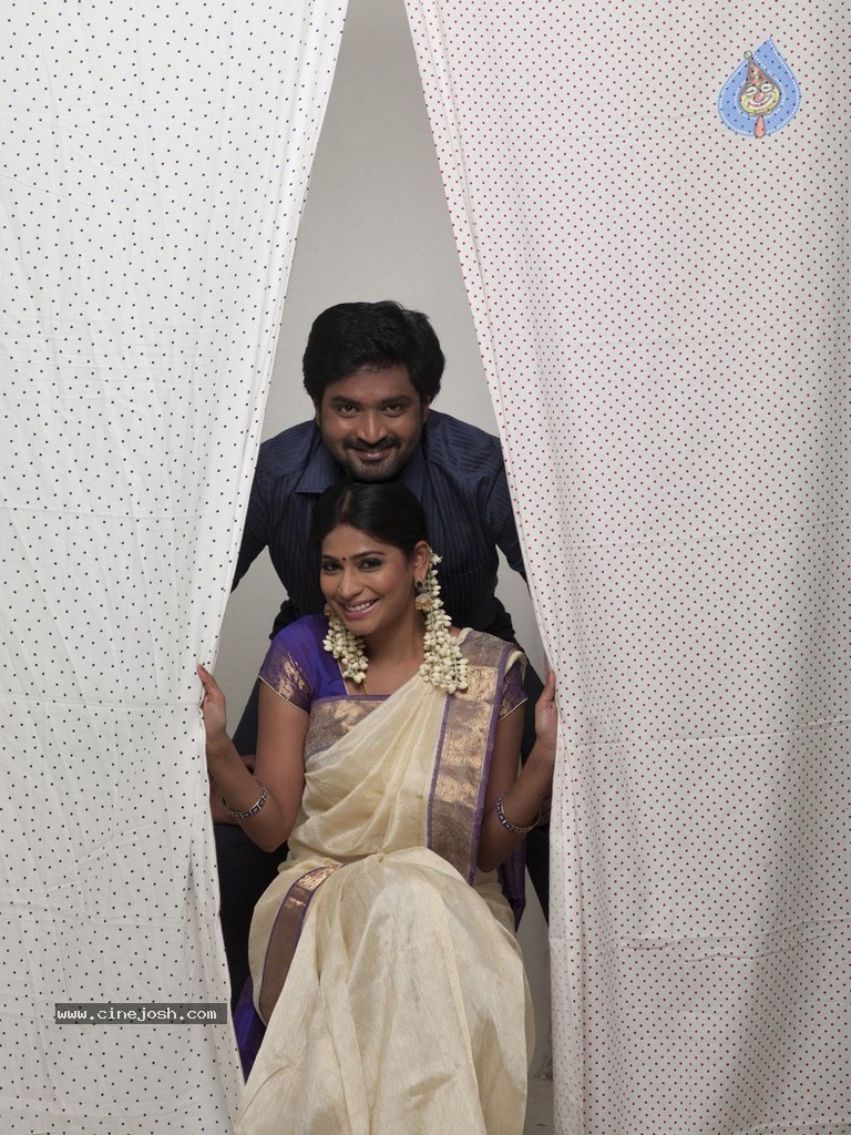 Vennila Veedu Tamil Movie Stills - 53 / 54 photos