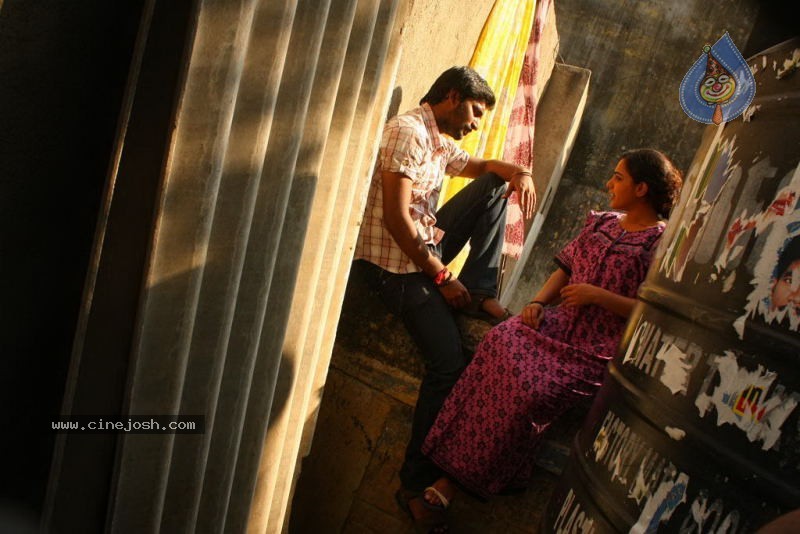 Veppam Tamil Movie Stills - 5 / 54 photos