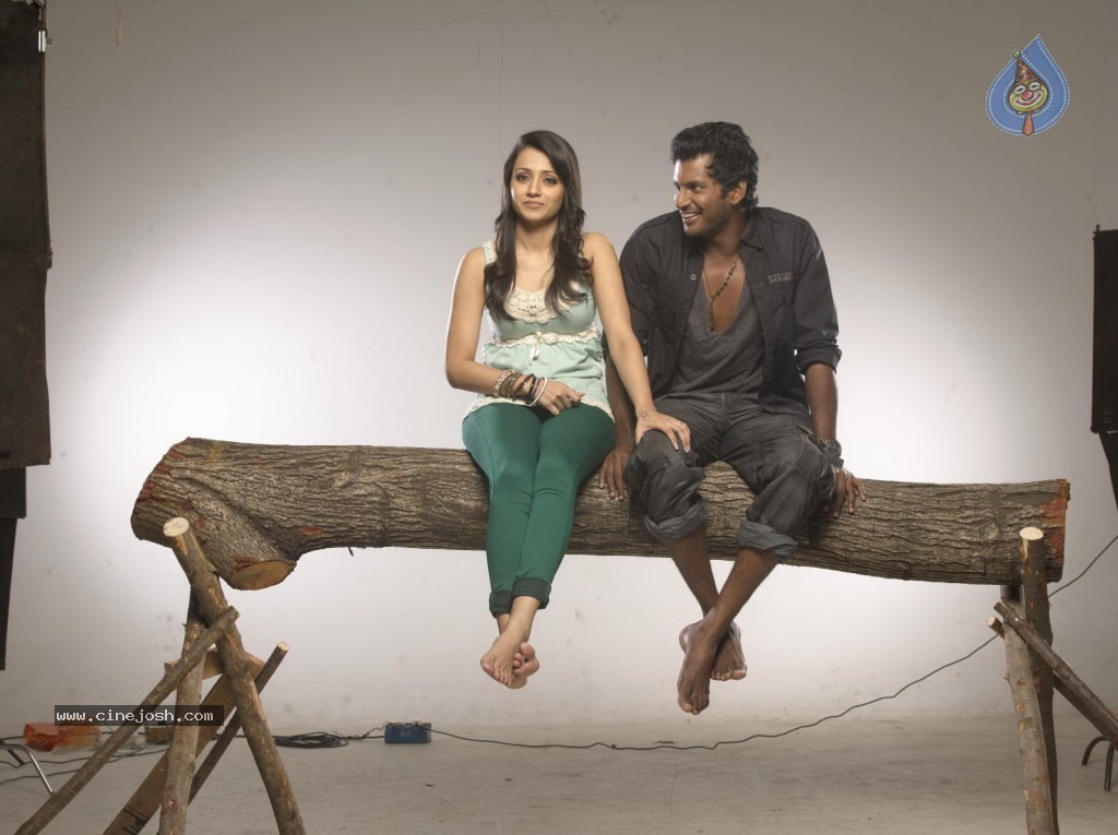 Vetadu Ventadu Movie Hot Stills - 29 / 142 photos