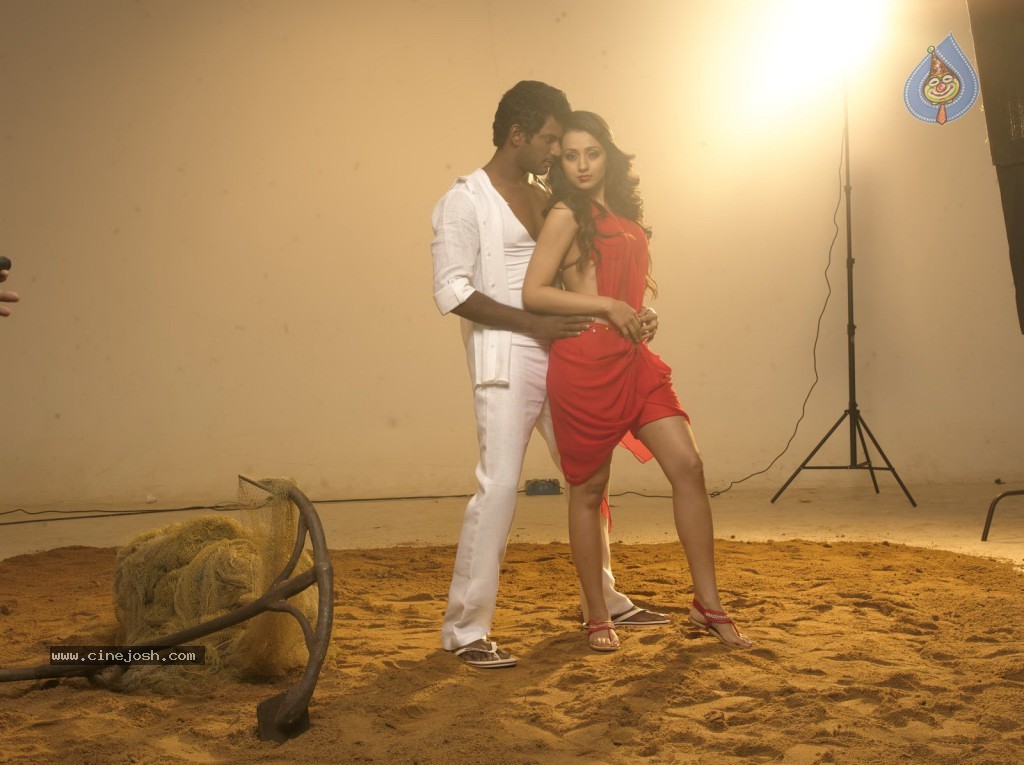 Vetadu Ventadu Movie Hot Stills - 98 / 142 photos