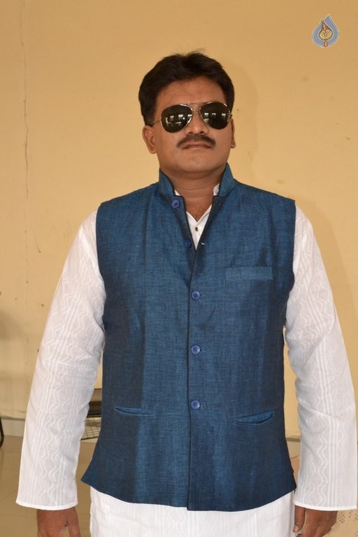 Vetapalem Posters and Photos - 24 / 29 photos