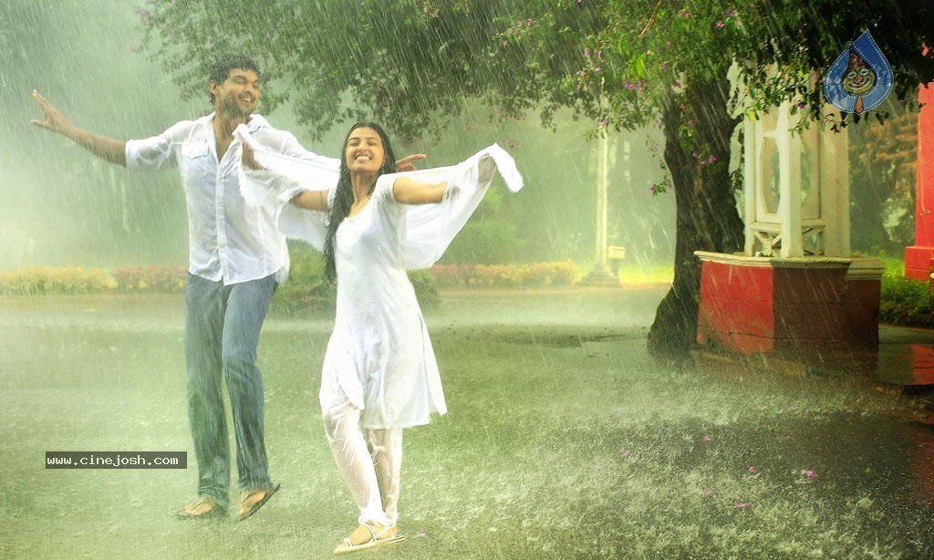 Vetri Selvan Tamil Movie Stills - 10 / 22 photos