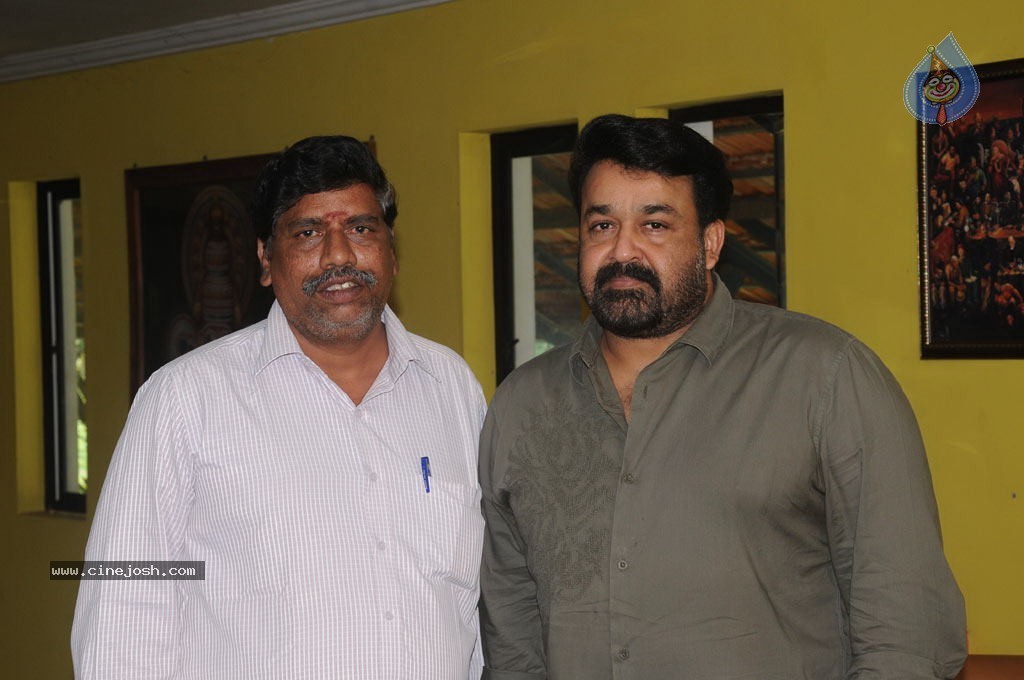Vetrimaran IPS Tamil Movie Stills - 15 / 89 photos