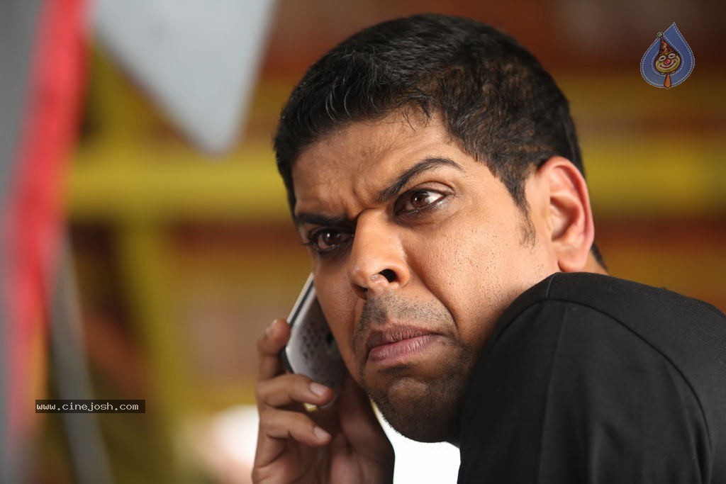 Vetrimaran IPS Tamil Movie Stills - 60 / 89 photos
