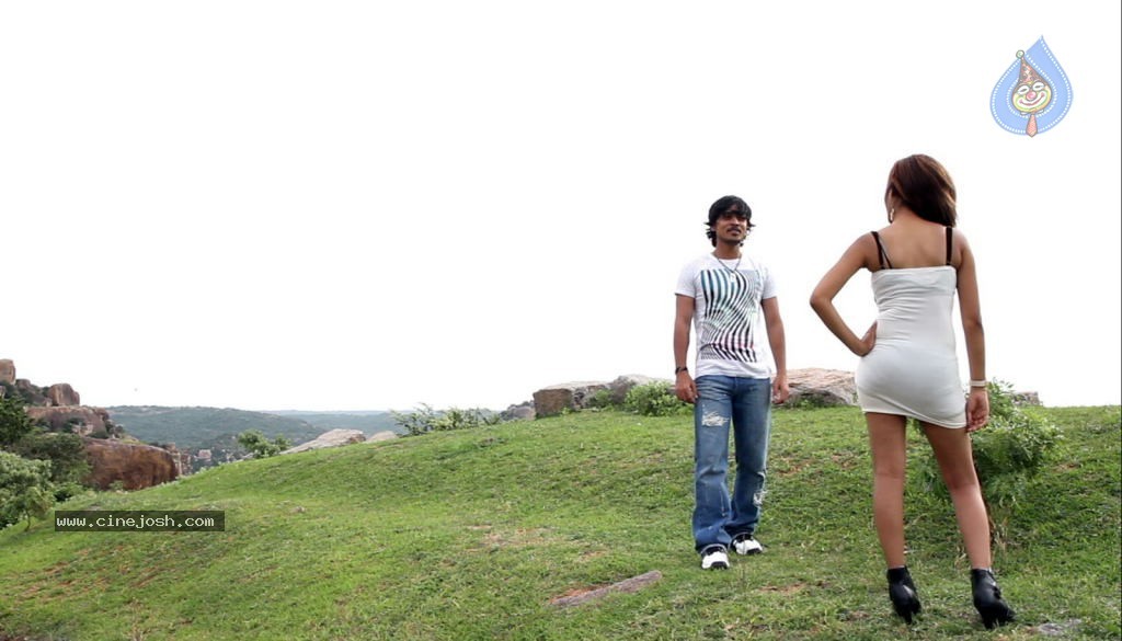 Via Paapikondalu Movie Stills - 12 / 15 photos
