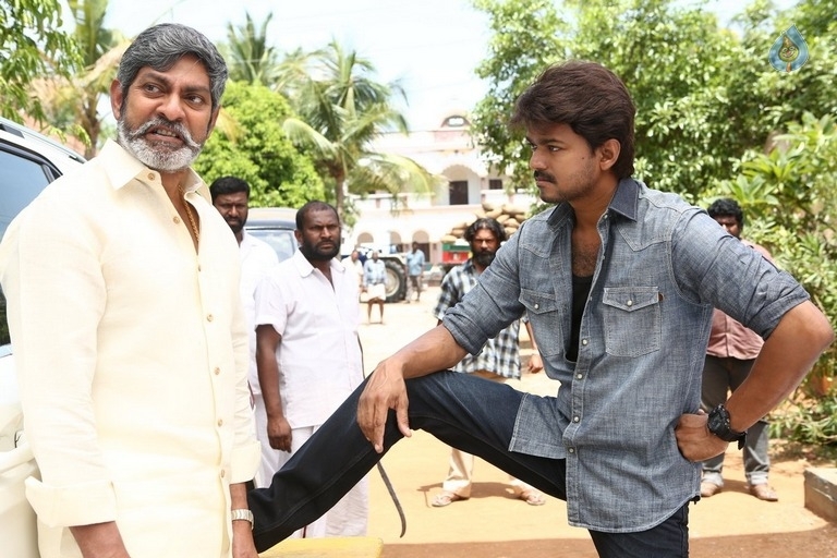 Vijaya Bhairava Movie Photos - 3 / 19 photos