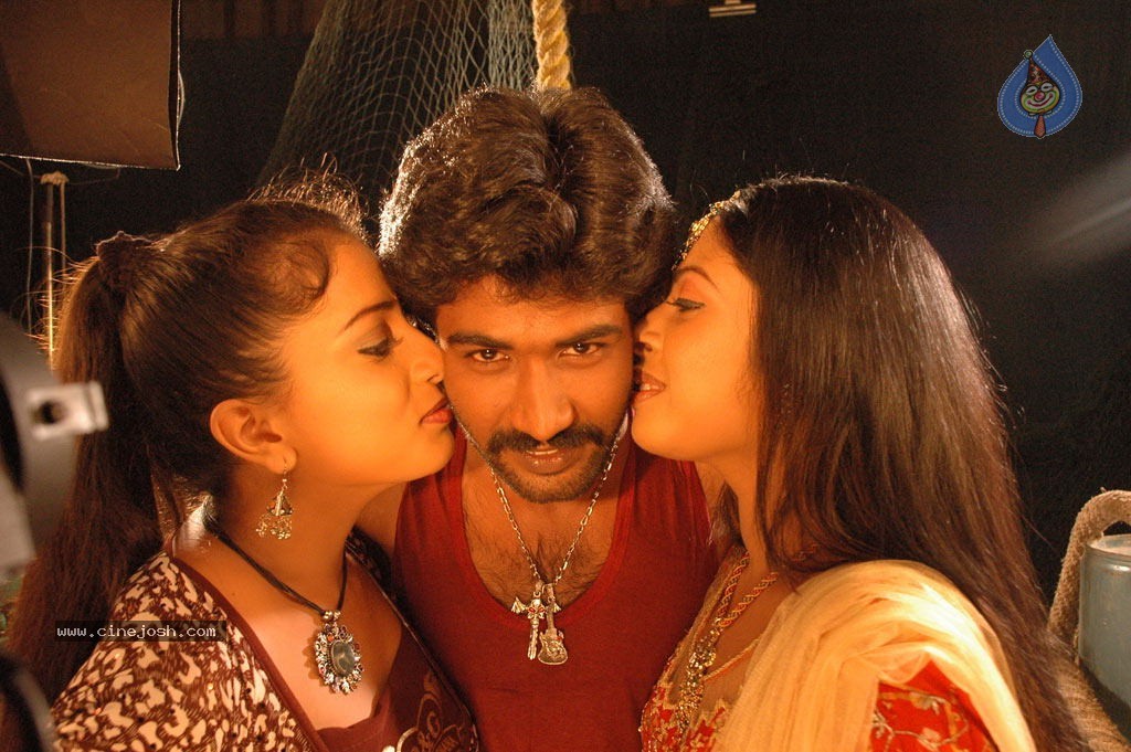 Vijaya Nagaram Tamil Movie Stills - 6 / 37 photos