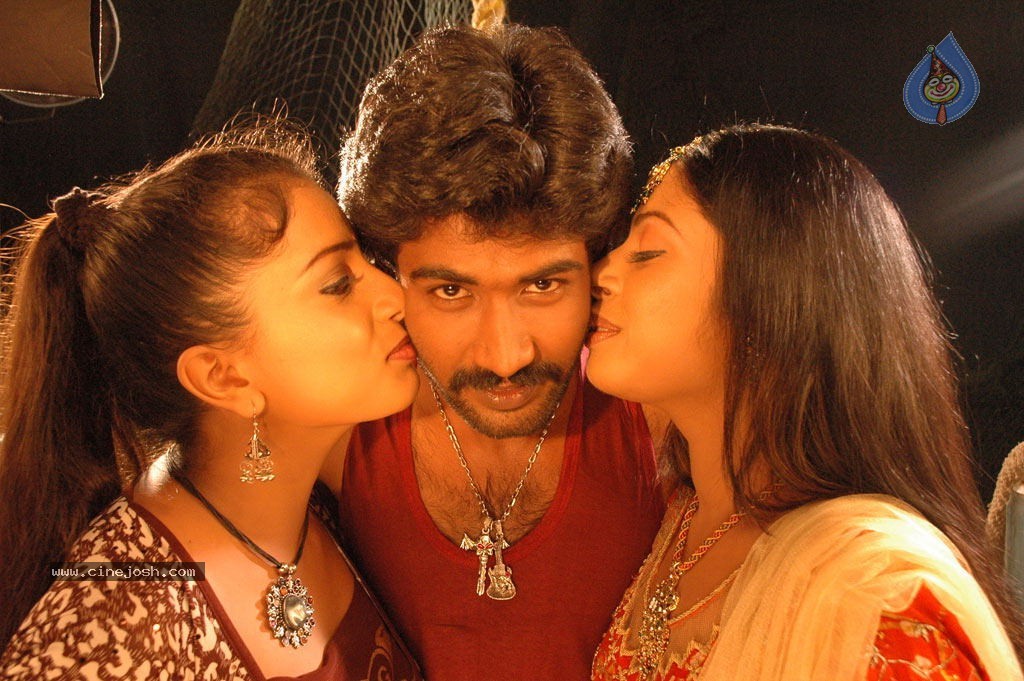 Vijaya Nagaram Tamil Movie Stills - 30 / 37 photos