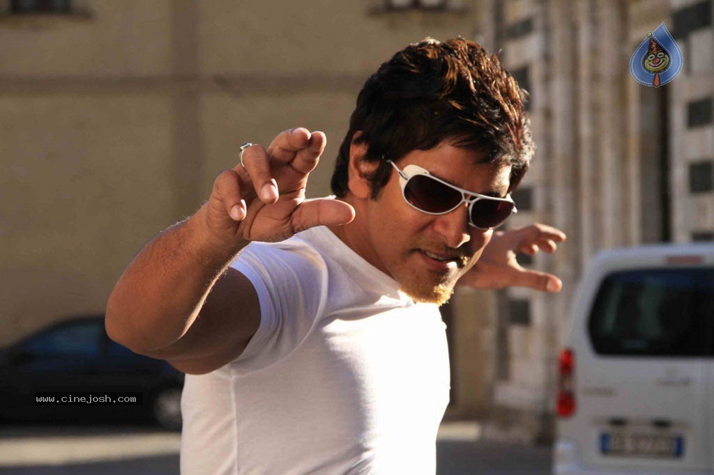 Vikram Stills in Veedinthe Movie - 27 / 84 photos