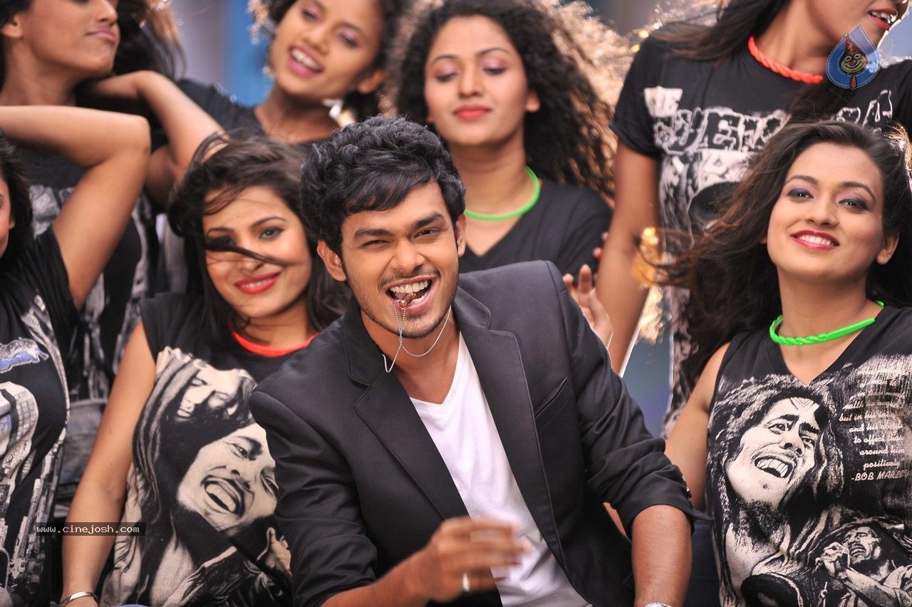 Vinavayya Ramayya New Pics - 2 / 9 photos