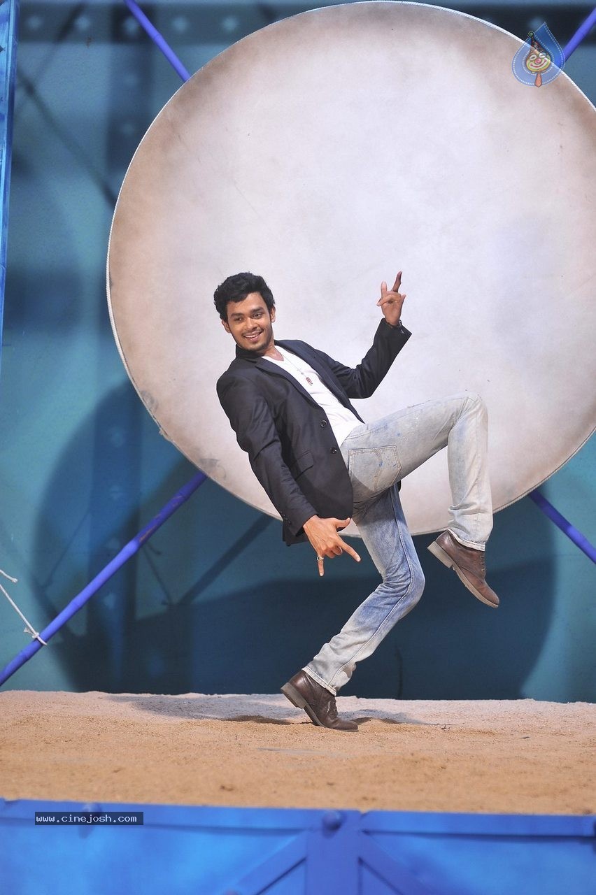 Vinavayya Ramayya New Pics - 5 / 9 photos