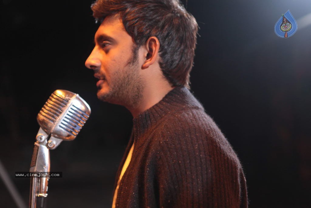 Dega Movie New Stills - 37 / 67 photos