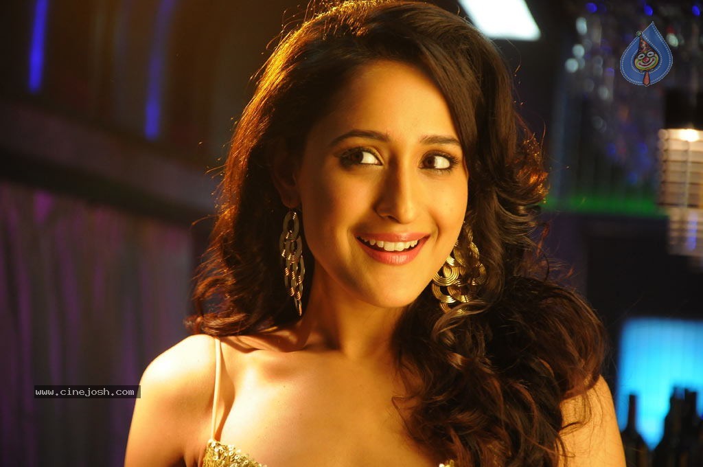Dega Movie New Stills - 45 / 67 photos