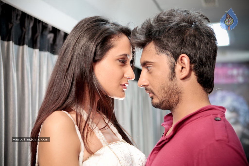 Virattu Tamil Movie Stills - 1 / 28 photos